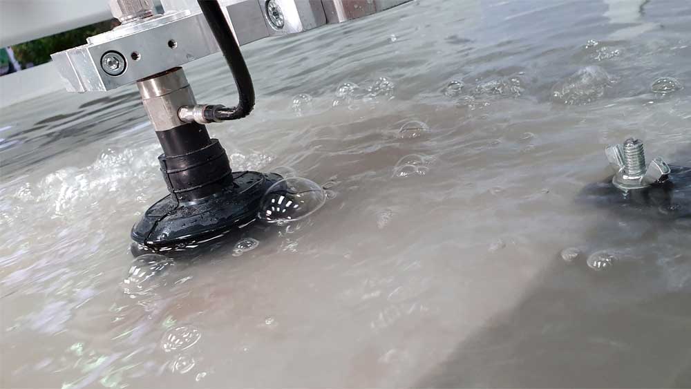 Plesio – Water Jet Cutter with 3800 bar / 55.000 PSI - Image 24