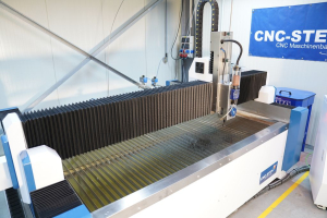 Plesio – Water Jet Cutter with 3800 bar / 55.000 PSI - Image 5